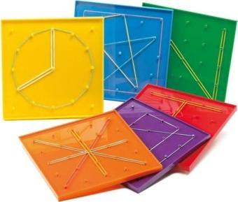 18x18 Geometri Tahtası 1 Adet