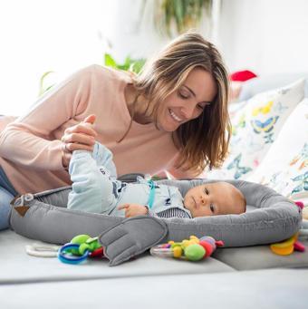 Wellgro Melek Kanatlı Anne Yanı Bebek Yatağı Babynest-Gri ,İlk Yatağım, Oyuncak Barlı Bebek Yuvası