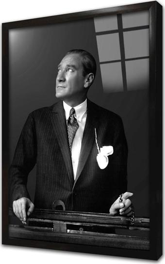 Tablosan Siyah Beyaz Atatürk Çerçeveli Cam Tablo