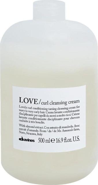 Davines Love Curl Cleansing Cream - Bukleli Saçlar İçin Temizleyici Krem 500 Ml