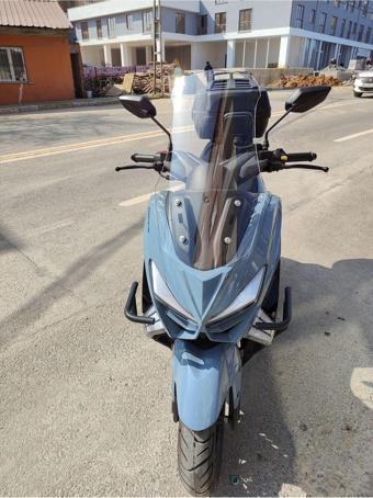 Kuba Chia 125 Siperlik Ön Cam 2023 2024 Model 55cm Şeffaf Renkli 4mm KISA SPOR CAM