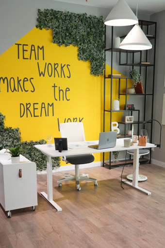 Creo Mobili Yükseklik Ayarlı, Elektrikli, Bluetoothlu, Orion 2 Kademe Ofis ve Çalışma Masası Ekru