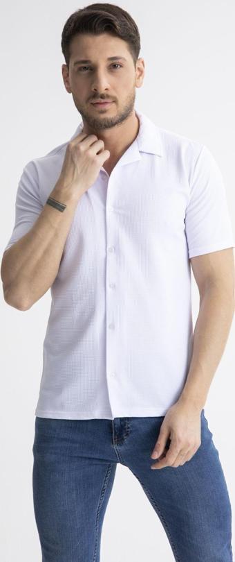 Mero Life Erkek Beyaz Slim Fit Yazlık Kısa Kol Apaş Yaka Pamuklu Kumaş Gömlek