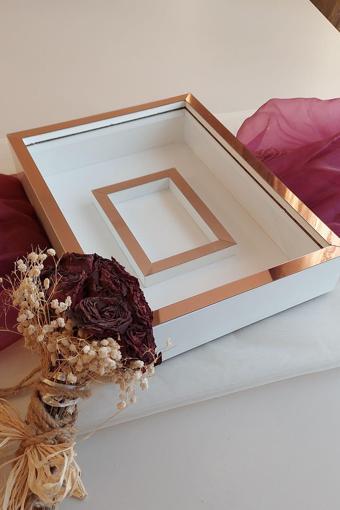 Verda Çerçeve 30X40 Cmbeyaz-Rose Fotoğraf Bölümlü Gül Saklama Anı Çerçevesi-6 Cm Anı Çerçevesi Gül Kutusu