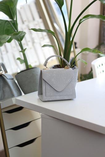Moom Bag Kadın Gri Eskitme Doku Kapak Detaylı Askılı Omuz Çantası