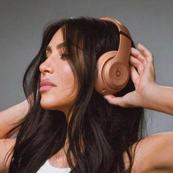 BEATS Studio Pro Bluetooth Kulak Üstü Kulaklık Dune