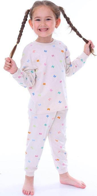 Renkli Kelebekler Kız Çocuk Pijama Takımı