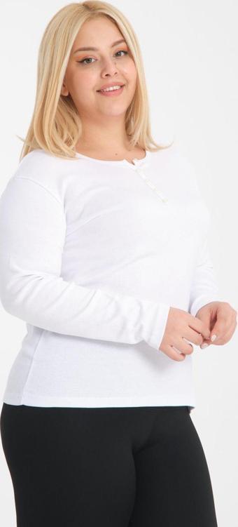 Banega Curve Büyük Beden Pamuklu Likralı Bisiklet Yaka Düğme Detaylı Basic Düz Beyaz Bluz