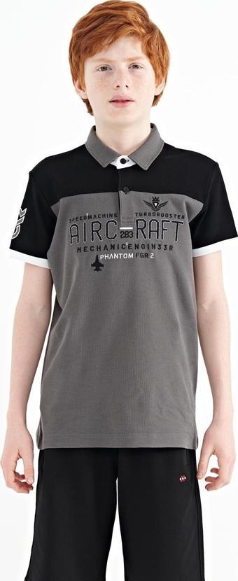 Koyu Gri Renk Bloklu Yazı Nakışlı Standart Kalıp Polo Yaka Erkek Çocuk T-Shirt - 11087