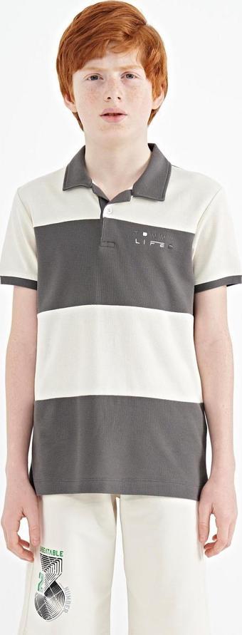 Koyu Gri Renk Bloklu Yazı Nakışlı Standart Kalıp Polo Yaka Erkek Çocuk T-Shirt - 11095