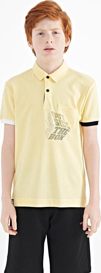 Sarı Ön Cep Detaylı Baskılı Standart Kalıp Polo Yaka Erkek Çocuk T-Shirt - 11102