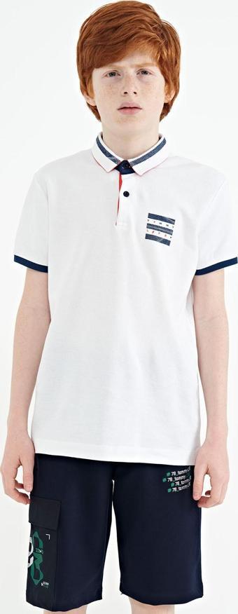 Beyaz Yakası Renk Bloklu Baskı Detaylı Standart Kalıp Erkek Çocuk T-Shirt - 11111