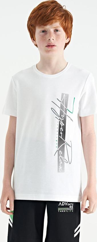Beyaz Yazı Baskılı O Yaka Standart Kalıp Erkek Çocuk T-Shirt - 11119