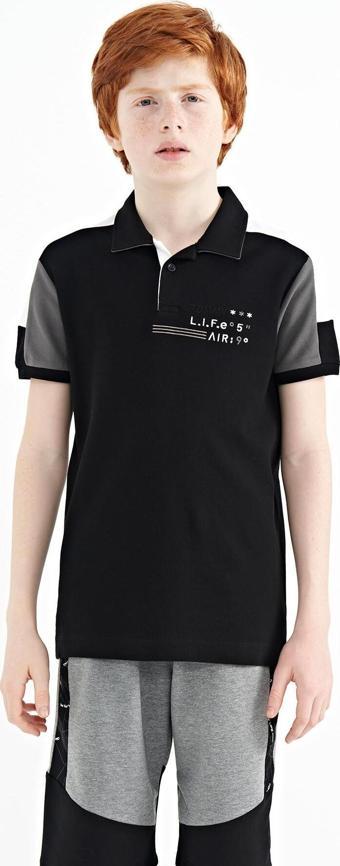 Siyah Renk Bloklu Omuz Garni Detaylı Standart Kalıp Erkek Çocuk T-Shirt - 11155