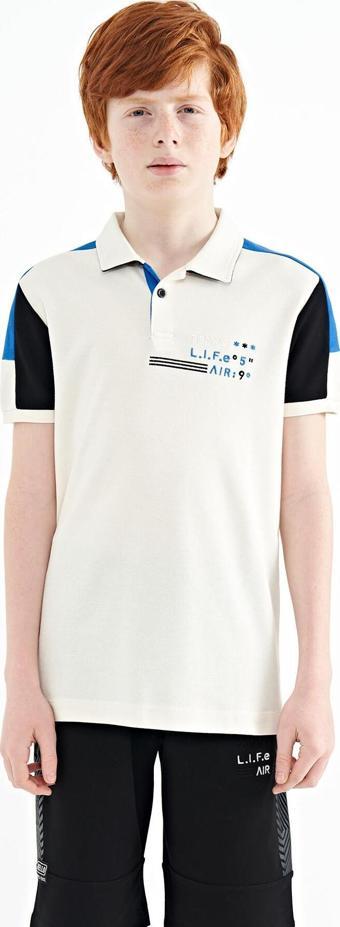 Ekru Renk Bloklu Omuz Garni Detaylı Standart Kalıp Erkek Çocuk T-Shirt - 11155