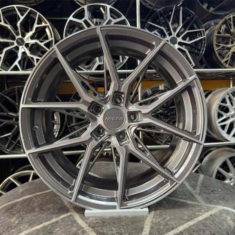 Arceo 18" (İnç) 5X112 Marseille Golf Leon Jetta Uyumlu Titanyum Elmas Kesim Jant 4 Adet