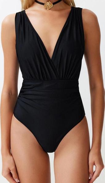 Kadın Moda Atma Kap Askılı Brief Yaka Siyah Derin Drapeli Regular Mayo