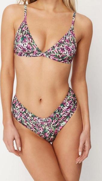 Moda Üçgen Normal Bel Brazilian Üçgen Drapeli High Leg Regular Bikini Takımı