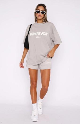 The Champ Clothing White Fox Kadın Taş Vol 3 Yazılı Offstage Short