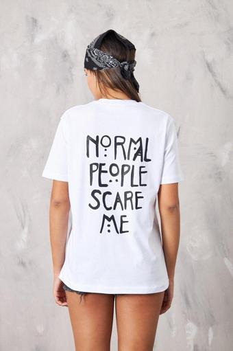 The Champ Clothing The Champ Normal People Scare Me Yazı Baskılı Beyaz Kadın T-Shirt
