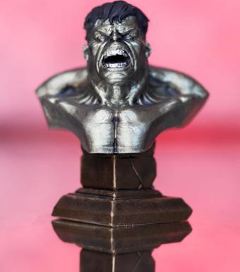 Hulk Figür