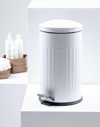 Vidor Pedallı Çöp Kovası 16LT Beyaz
