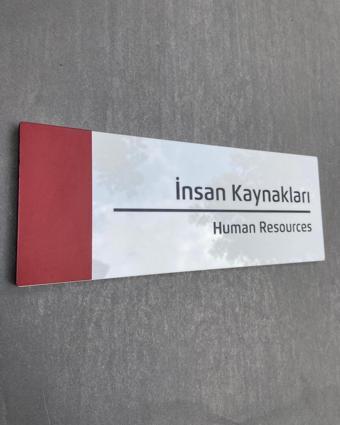 Yönline Pearl Red Serisi Kapı İsimliği İnsan Kaynakları