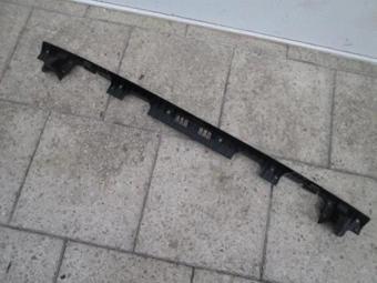 Tampon Bağlantı Braketi Transporter T5 T6 2004 Sonrası  Arka Orta (Oem No:7H0807723) (Adet)