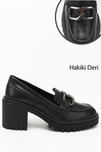 Kadın Siyah Tokalı Orta Kalın Topuklu Hakiki Deri Ayakkabı