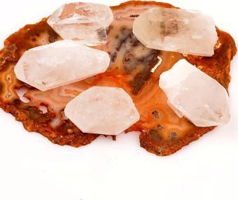 Taş Sandığı Kristal Kuvars Taşı Ham Kazık Kütle 