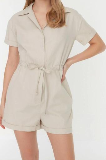 Kadın Moda Standart Kol Boru Paça Gömlek Yaka Kısa Bağlama Detaylı Gabardin Süper Mini Dokuma Tulum