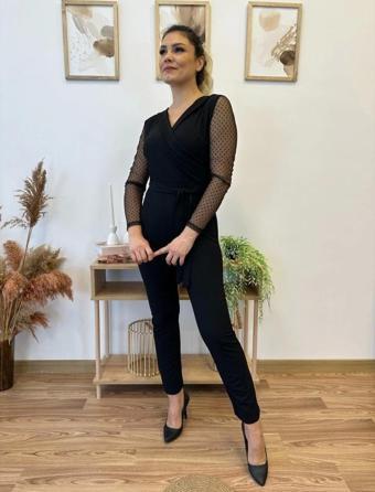Krep Kumaş Kol Tül Puan Detaylı Kuşaklı Tulum 141 Cm