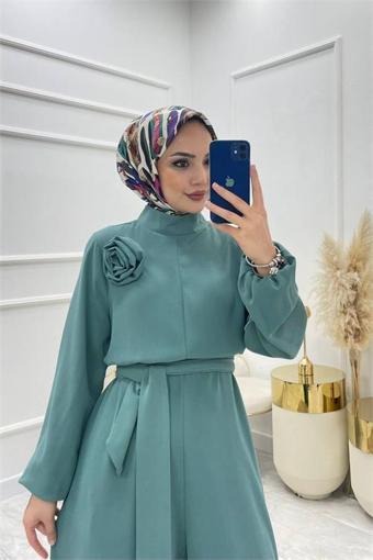 Dip Moda kadın mint kuşaklı gül detaylı salaş tulum NMS003