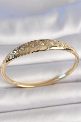 Pirinç Gold Renk Zirkon Taşlı Yıldız İşlemeli Kadın Kelepçe - TJ-BB6922