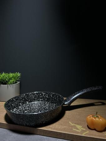GRANİT TEK KULPLU YANMAZ YAPIŞMAZ TAVA 22 CM