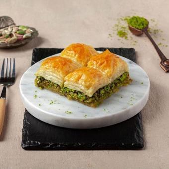 Baklavacı Çelebioğulları Özel Kare Baklava 1 Kg