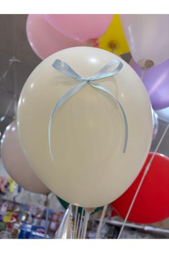 Mavi  Fiyonk Kurdeleli  6 Adet fildişi (krem ) balon