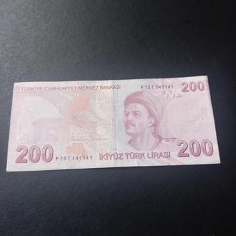 Escoines Koleksiyon 39963680c0f304db01 9.Emisyon 200Türk Lirası Güzel Numara F151 141141