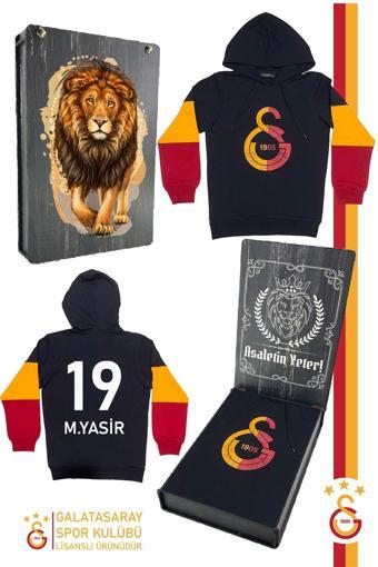 Galatasaray Orijinal Lisanslı Logo Siyah Kapüşonlu Kişiye Özel Çocuk Sweat Ahşap Kutu