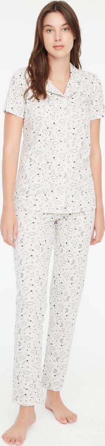 Mod Collection Kadın Gece Desenli Boydan Patlı Pijama Takımı Bej
