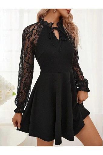 Butik Ayvitrin Kadın Uzun Kollu Yakadan Bağcıklı Dantel Detaylı Kısa İthal Krep Elbise