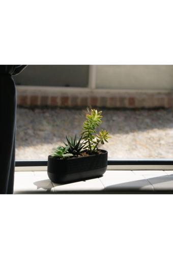 Print Wizzard Modern Saksı – Drenaj Tabanlı Şık Masaüstü Bitki Saksılığı