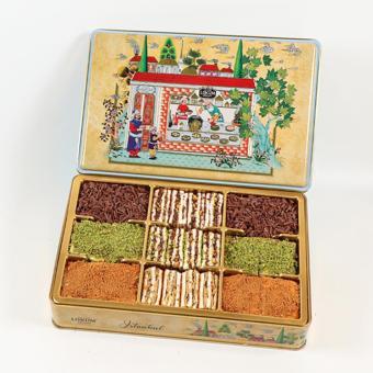 Sultan Baklava Şekilli Antep Fıstıklı, Lotuslu, Çikolatalı Lokum 800g
