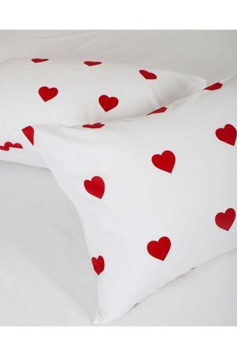 More Home Beyaz Renkli Pamuklu Kumaştan Kapaklı Yastık Kılıfı (2 Adet) 50 X 70 Cm  Kalpli