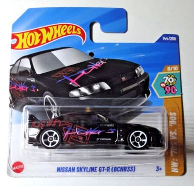 Hot Wheels Nissan Skyline GT-R (BCNR33) 1:64 Diecast Araba - 70s vs 90s Serisi - Koleksiyonluk Model