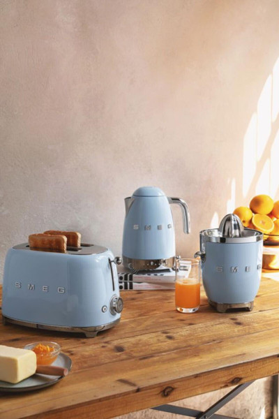 smeg Pastel Mavi Kettle Ekmek Kızartma Makinesi Ve Narenciye Sıkacağı Seti