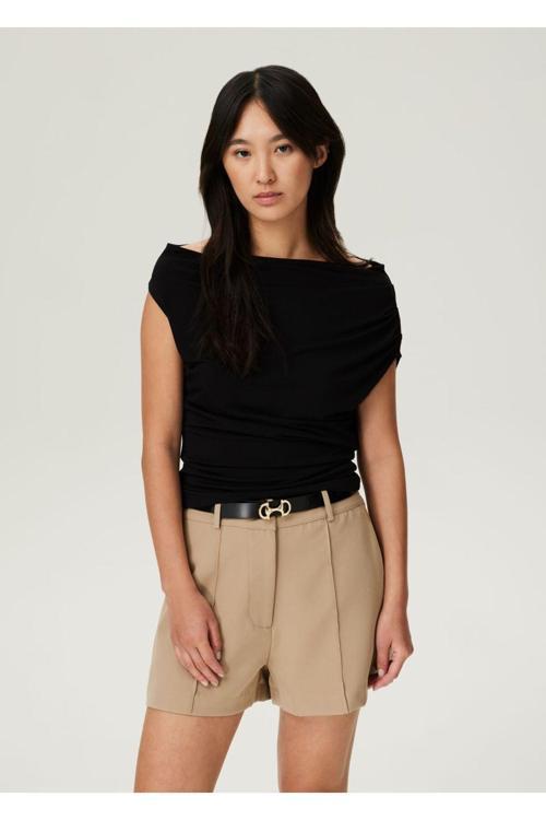 Kadın, Siyah , Düşük Omuz , Asimetrik Yaka Bluz