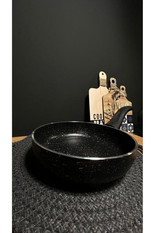 16 Cm Granit Tava