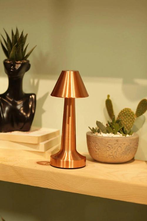 Dokunmatik Ev Iş Ofis Kafe Otel Taşınabilir Şarjlı Led Masa Lambası 3 Farklı Renk