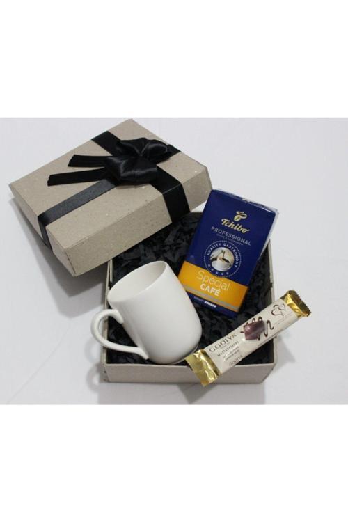 Special 250Gr & Beyaz Kupa Bardak Ve Çikolata Seti